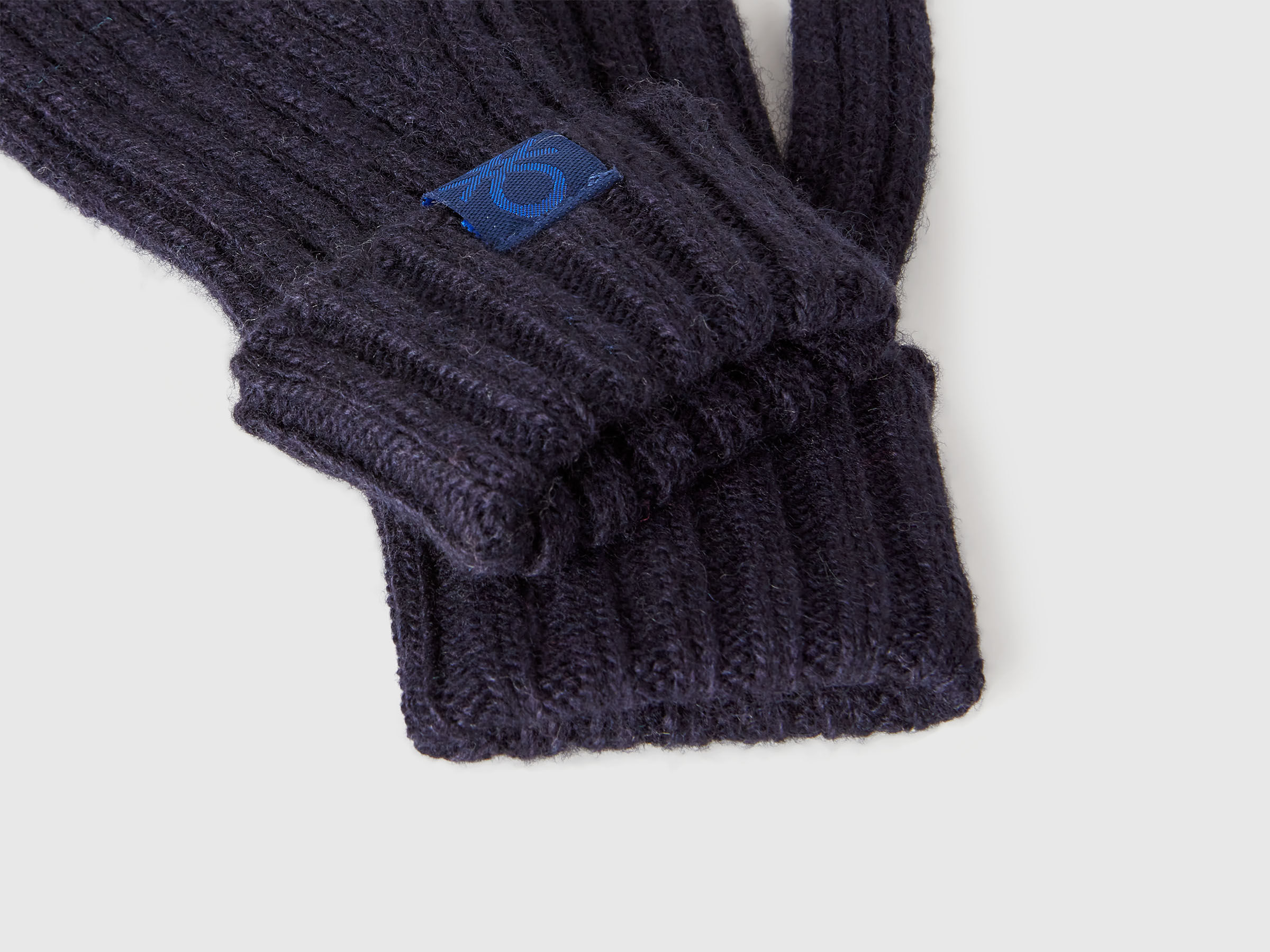 KNITTED GLOVES Junior Boy image number 3